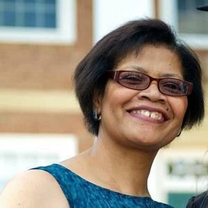 Meet your Posher, Sonia